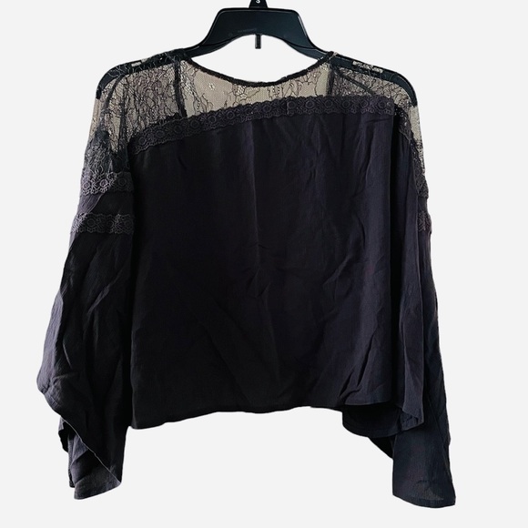 Wet Seal A Hint of Mint Charcoal Grey Lace Inset Kimono Sweater - Picture 2 of 3